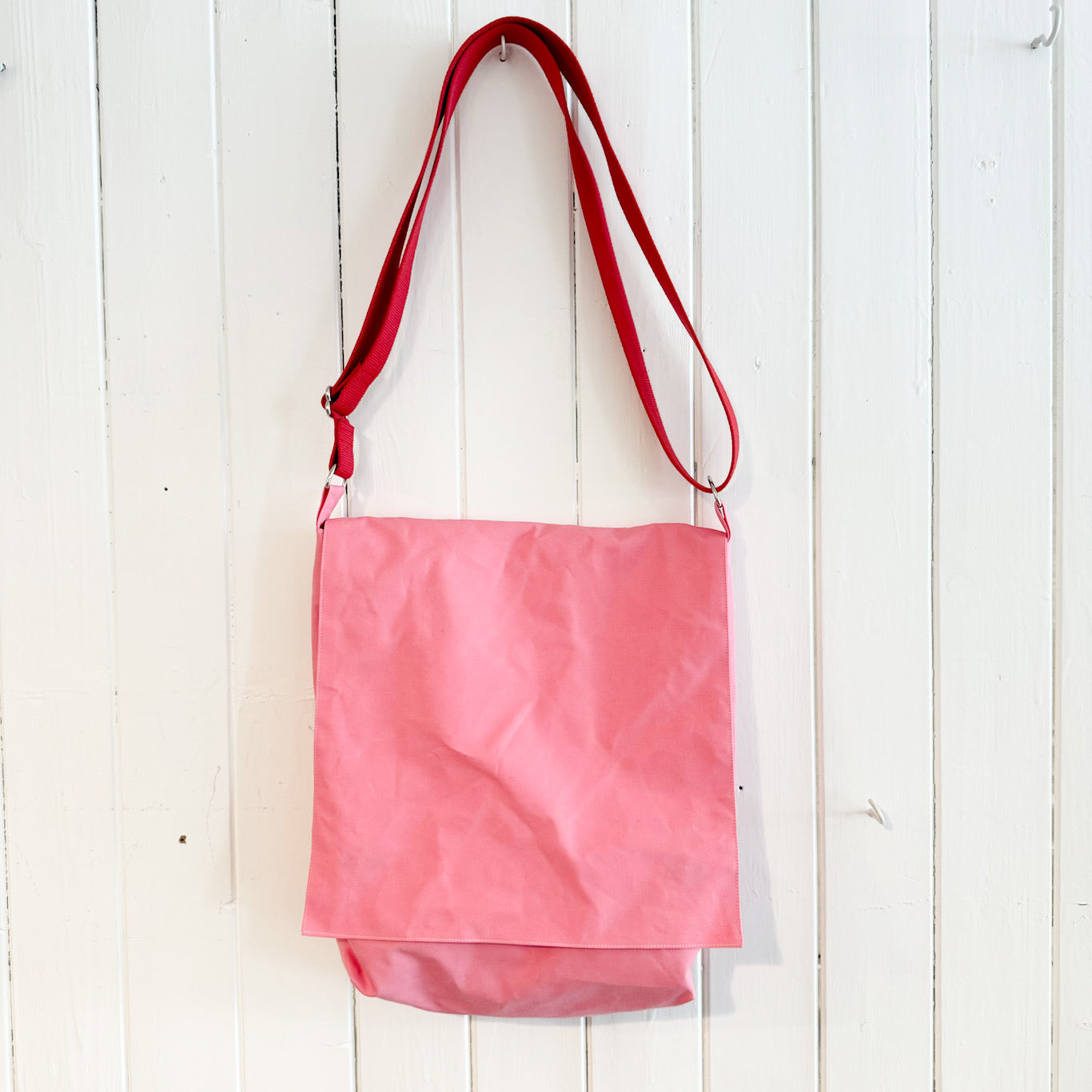 messenger oilskin bag
