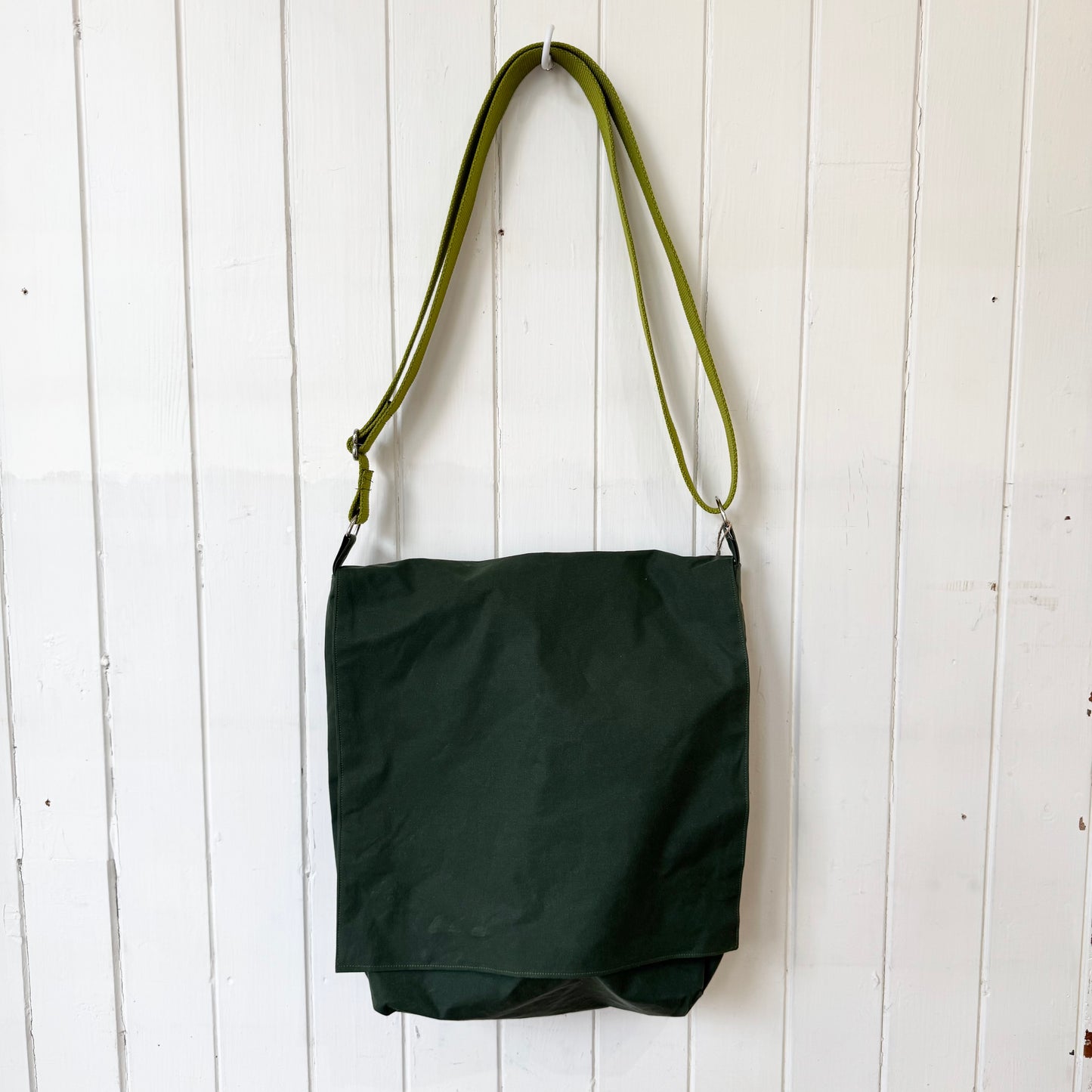 messenger oilskin bag