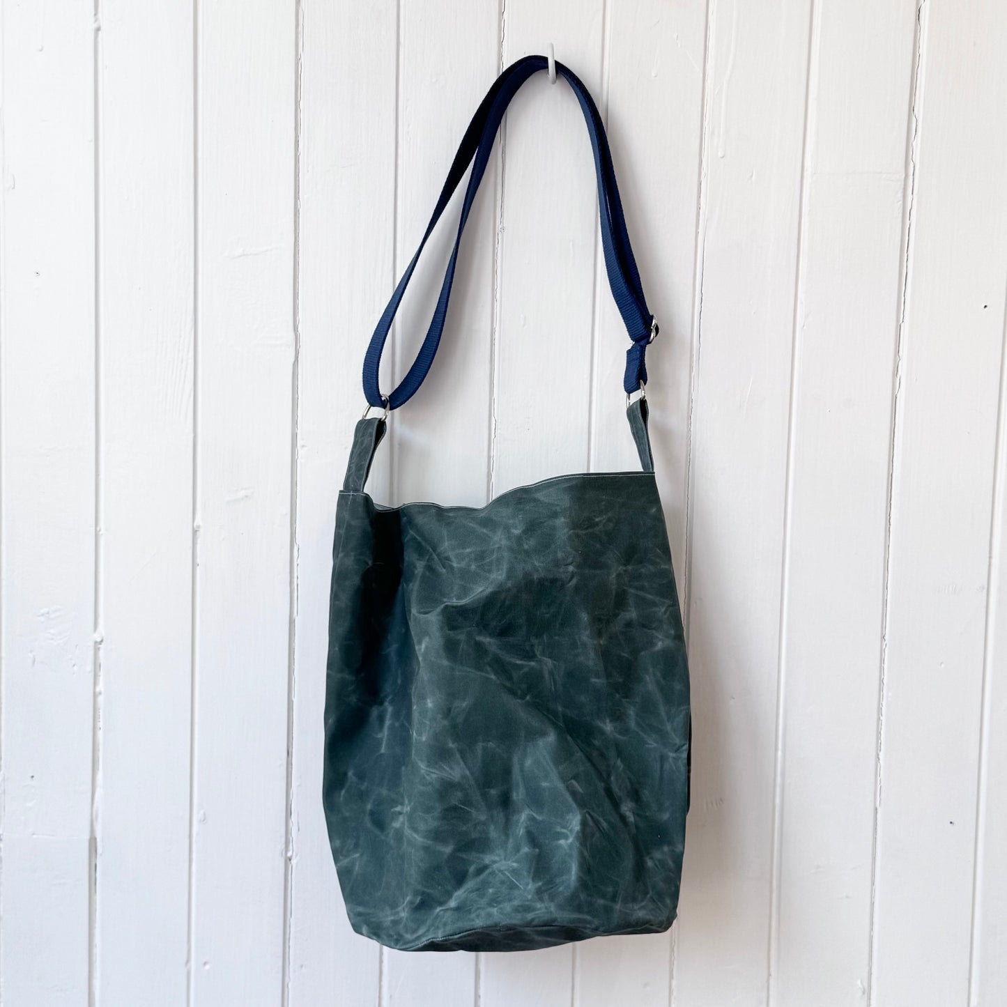 medium oilskin bucket bag