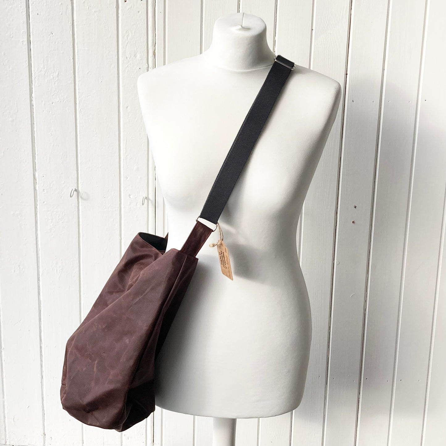 medium conker oilskin bucket bag