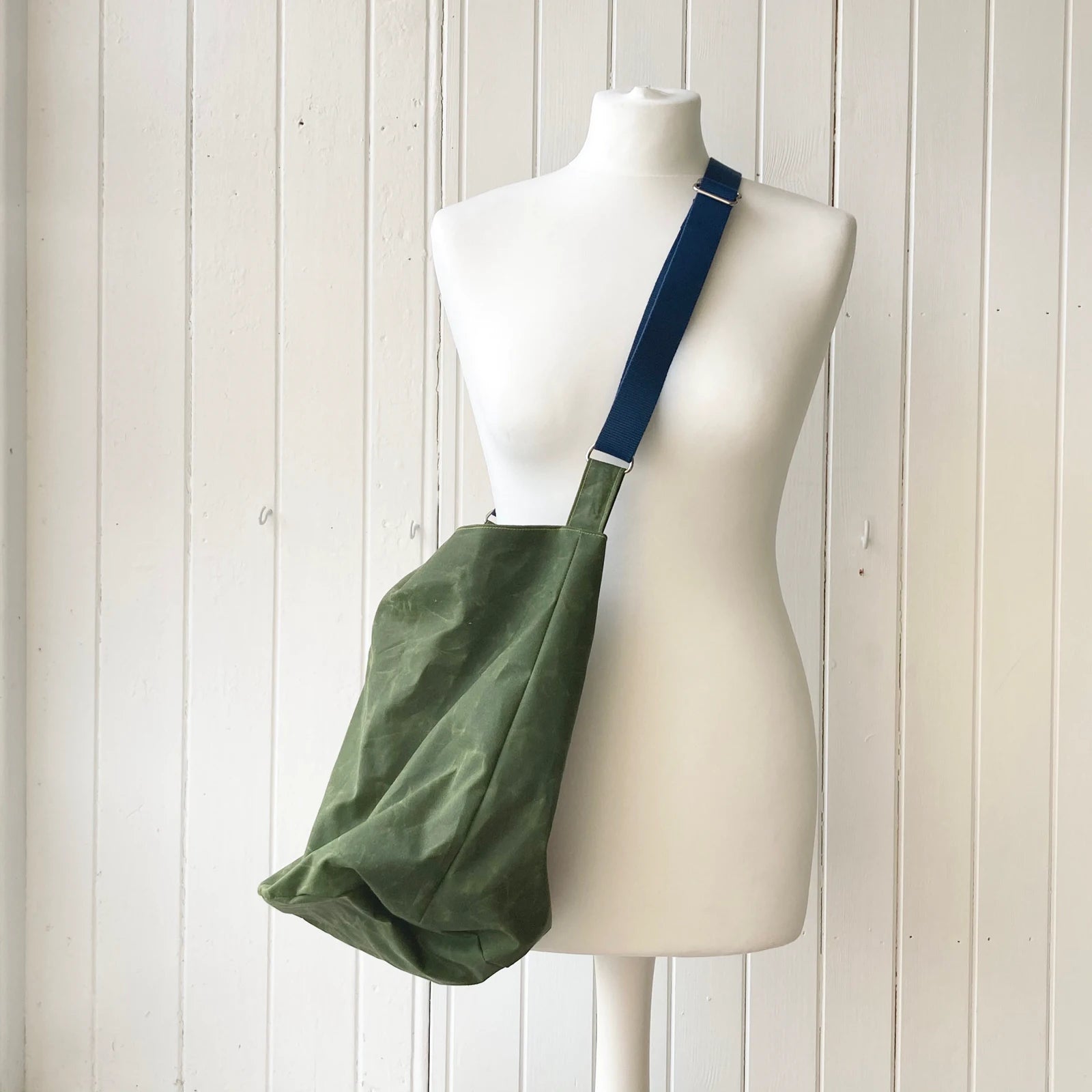 Medium sales bucket bag