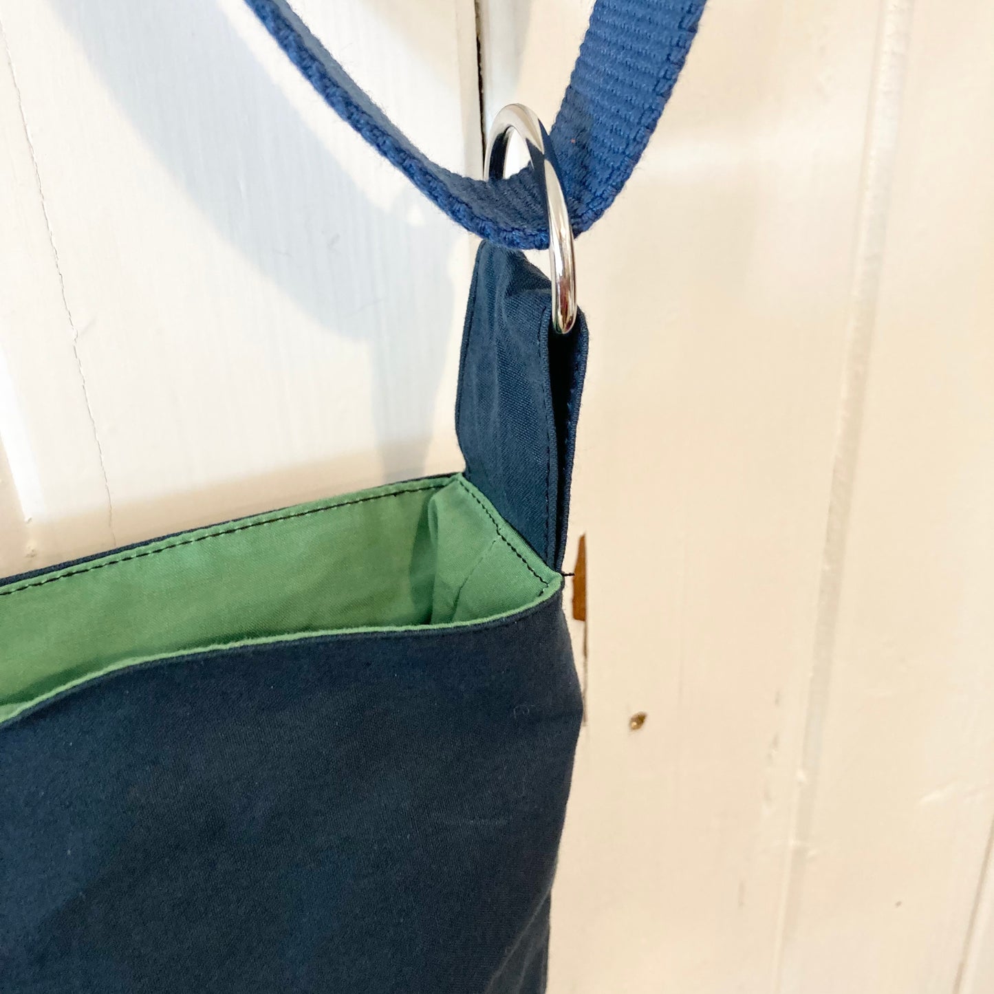 shoulder bag