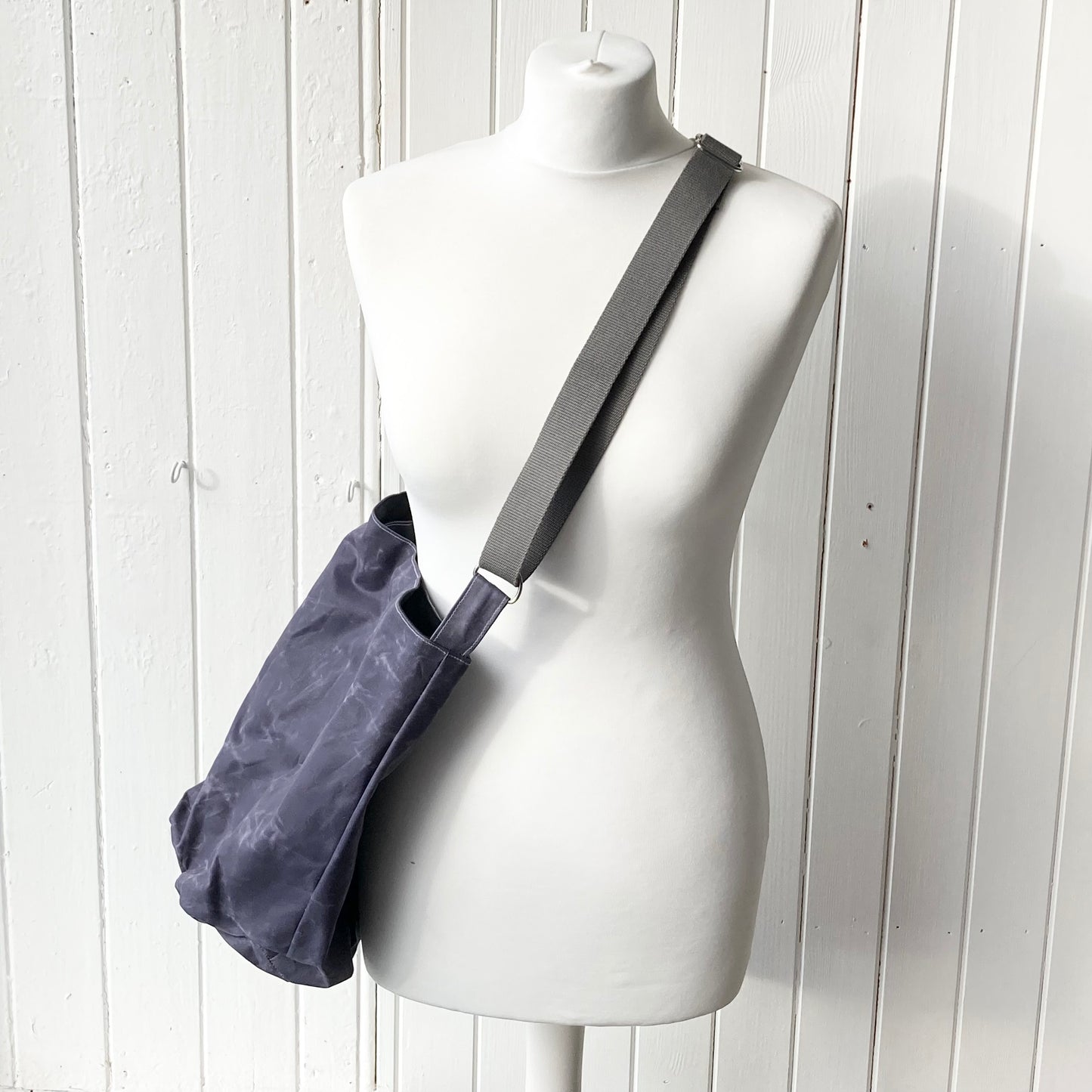 medium purple oilskin bucket bag