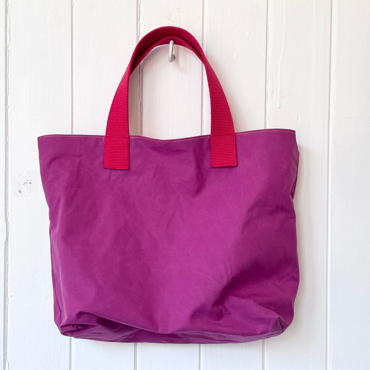 Mini oilskin bag