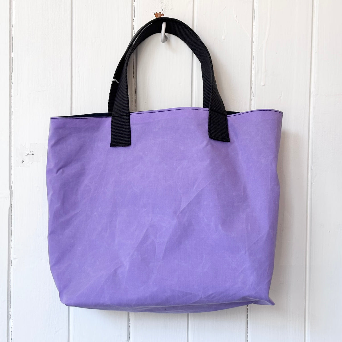 Mini oilskin bag