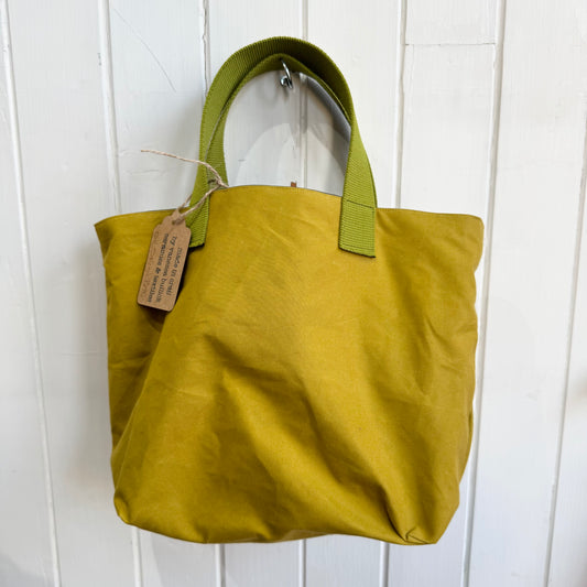 Mini oilskin bag