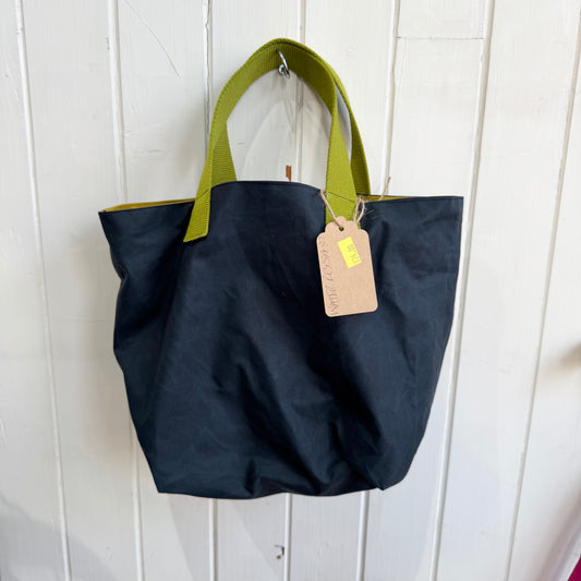 Mini oilskin bag