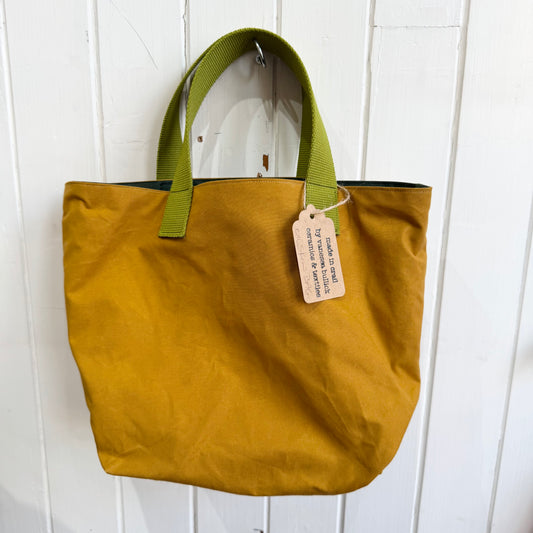 Mini oilskin bag