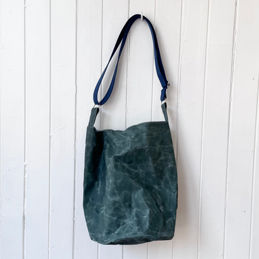 medium oilskin bucket bag